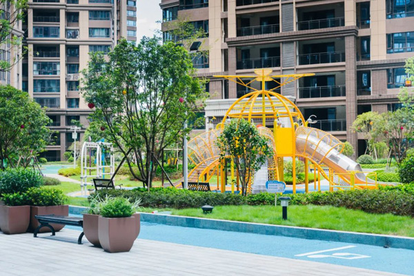 衡阳融冠：蜜城一次性封顶9栋楼，引领楼市新担当