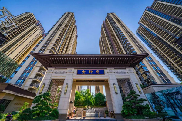 从公寓到美宅，衡阳金钟府多样户型，户户大横厅揽江景