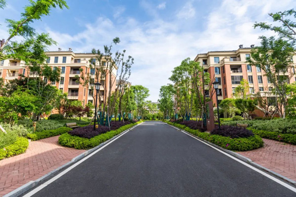 耀江西湖湾：0.79容积率低密洋房，20套清栋一口价