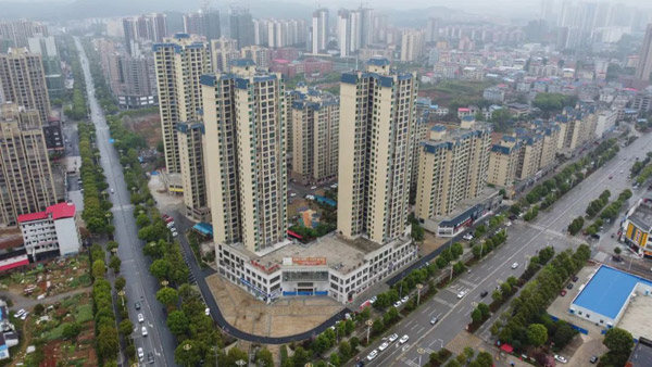 安仁现房红盘！中央翰府一期已办证，三期3880元/㎡起送车位