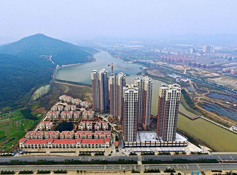 苏仙区华一千里湖山实景图